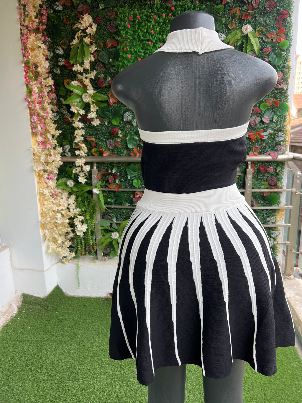 Zara black white dresses
