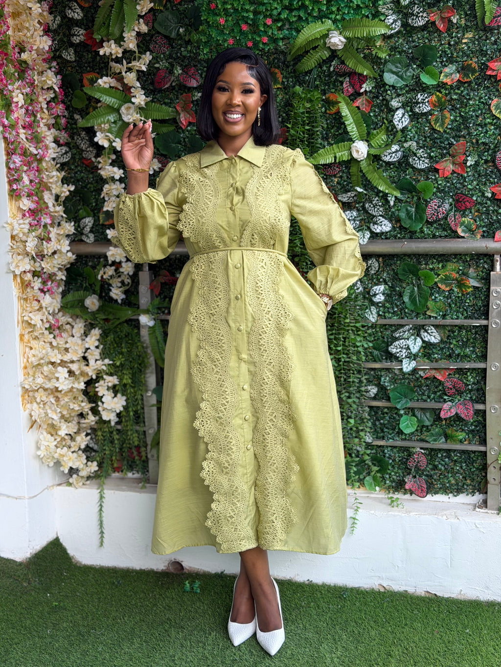 Elan lace dress