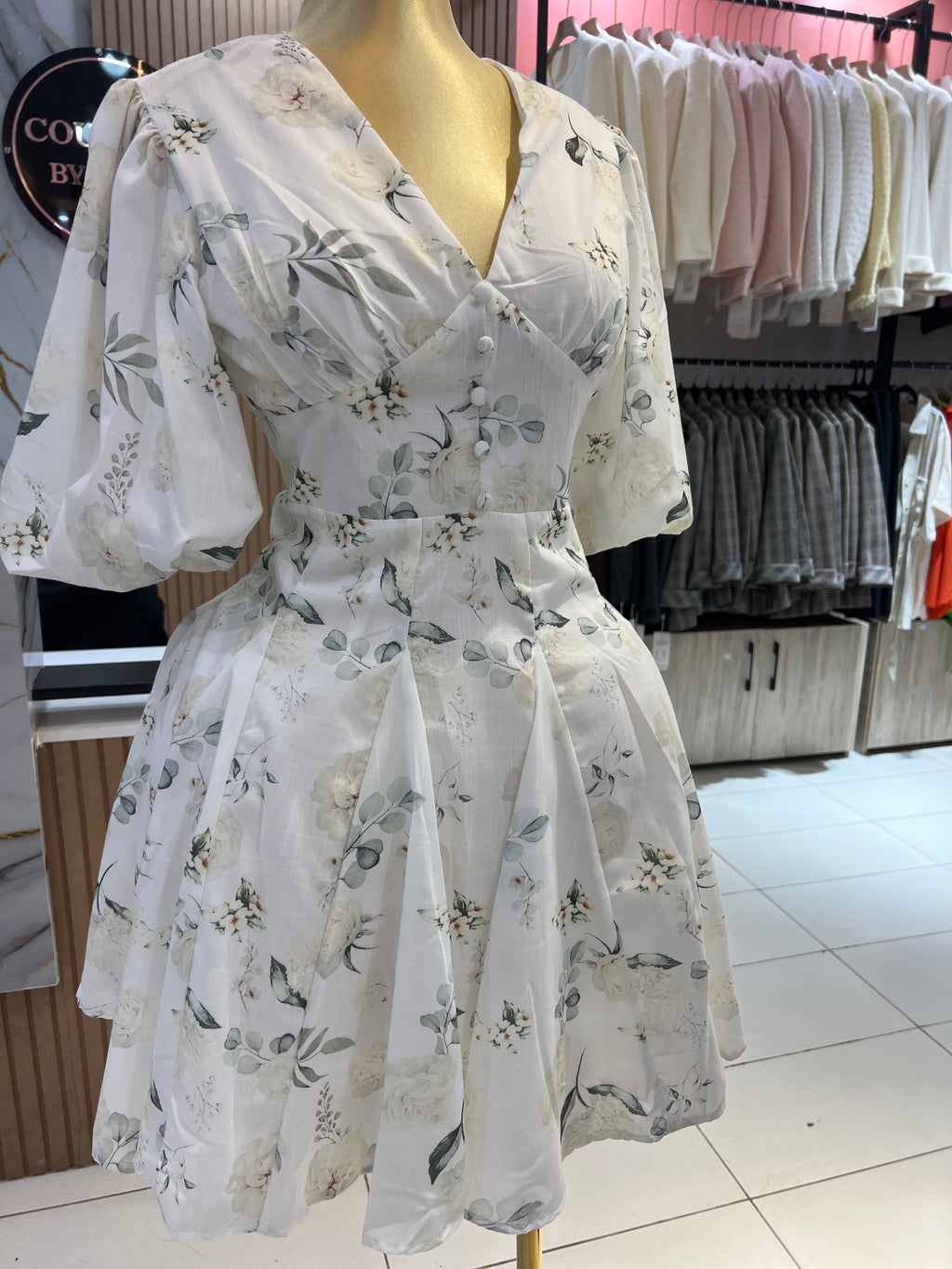 Green cream floral