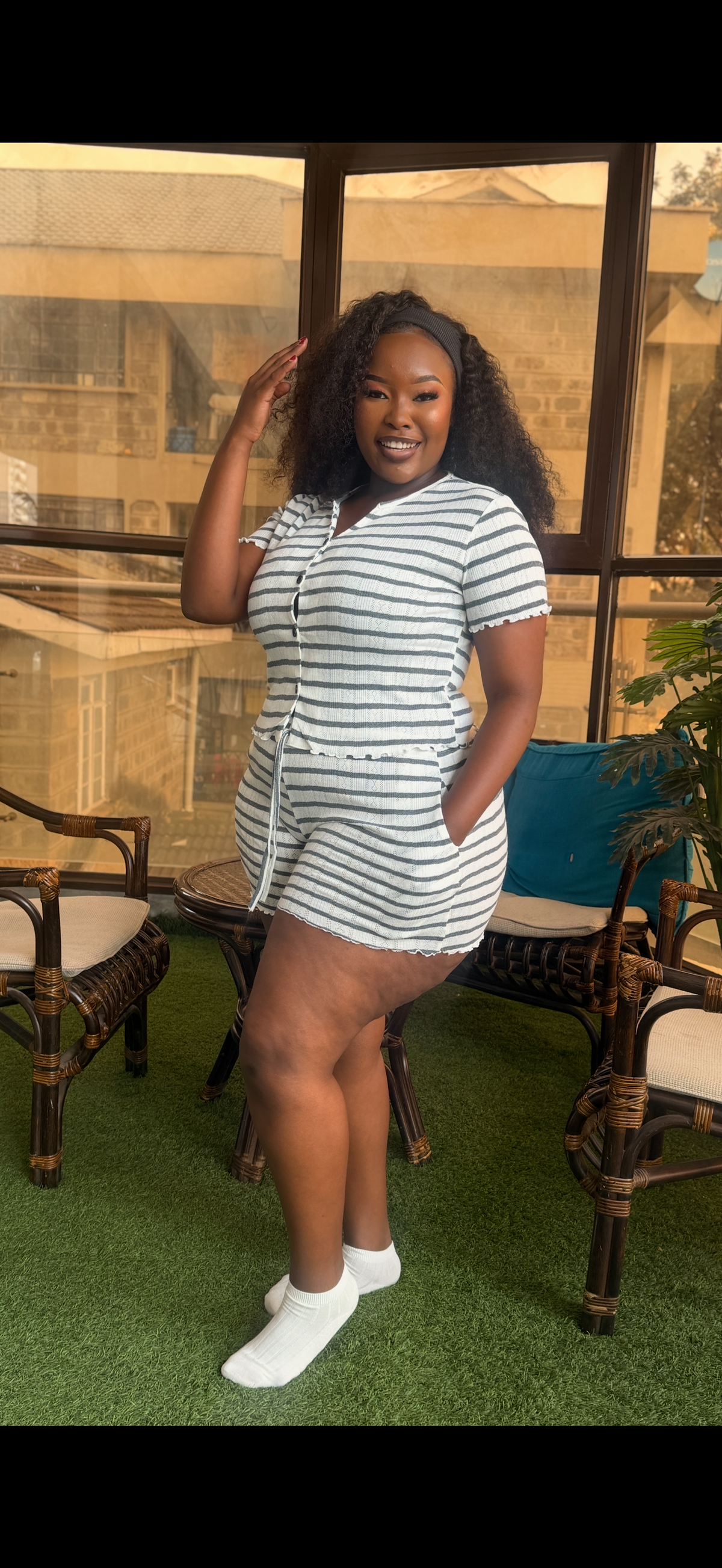 Stripped short set