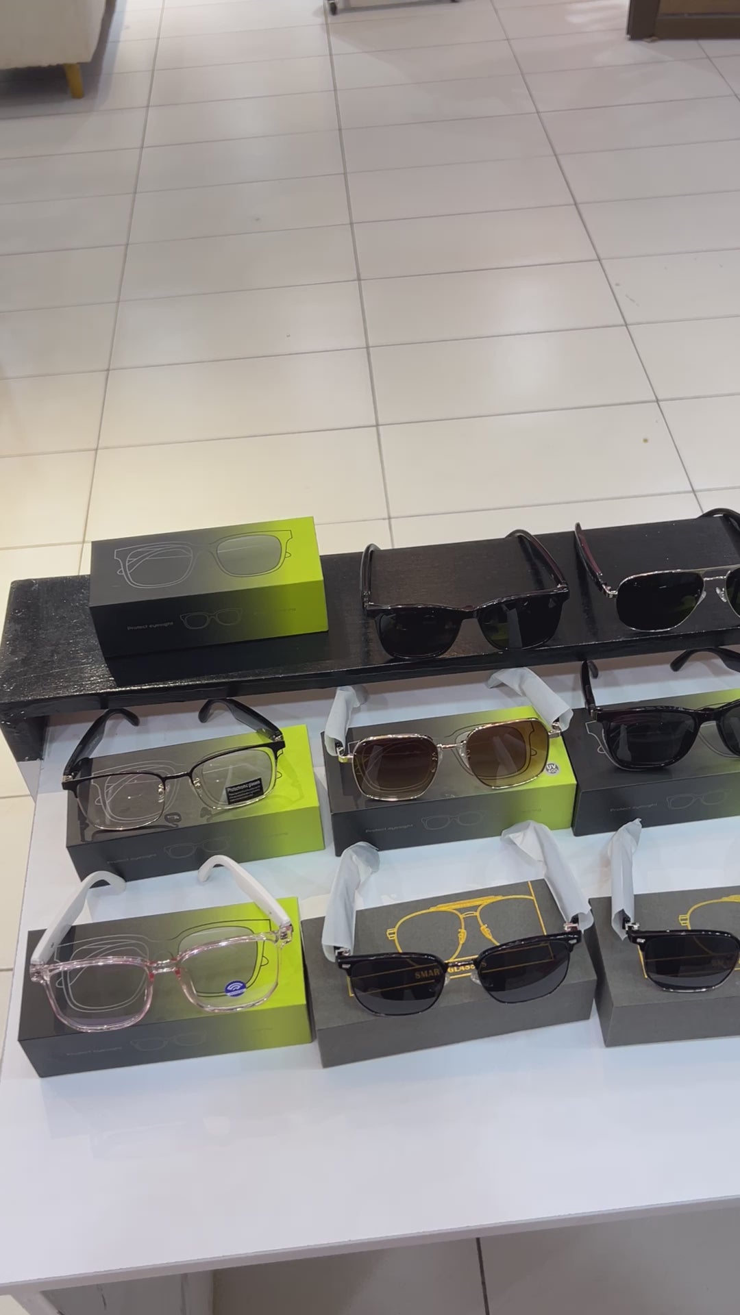 Digital  Eyewear