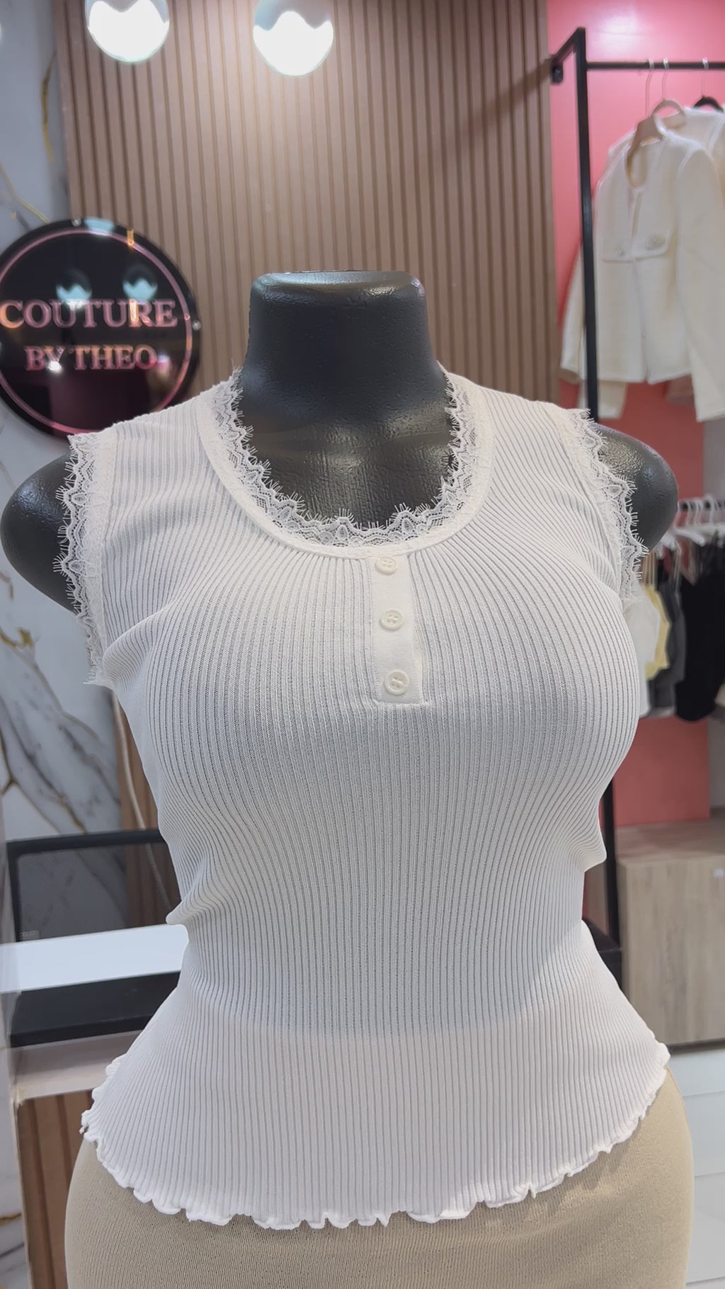 Vests(Black & White)